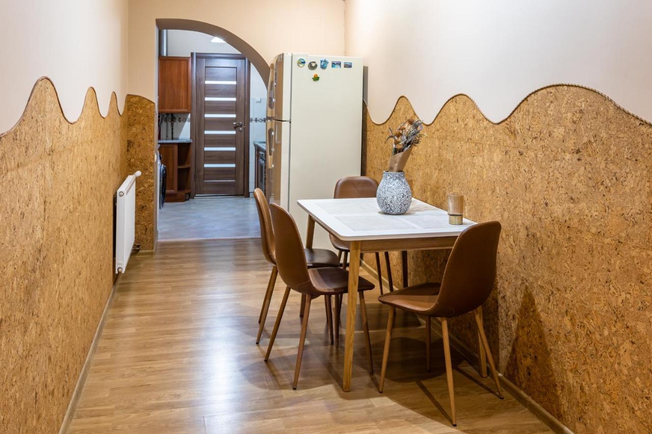 The Main Square! 2 Separated Bedrooms, Balcony Lemberg Exterior foto